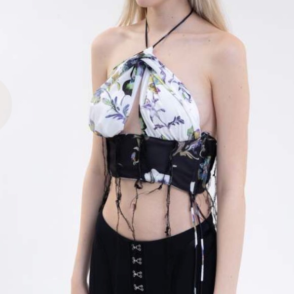 Danielle Guizio - Picture 6 of 6